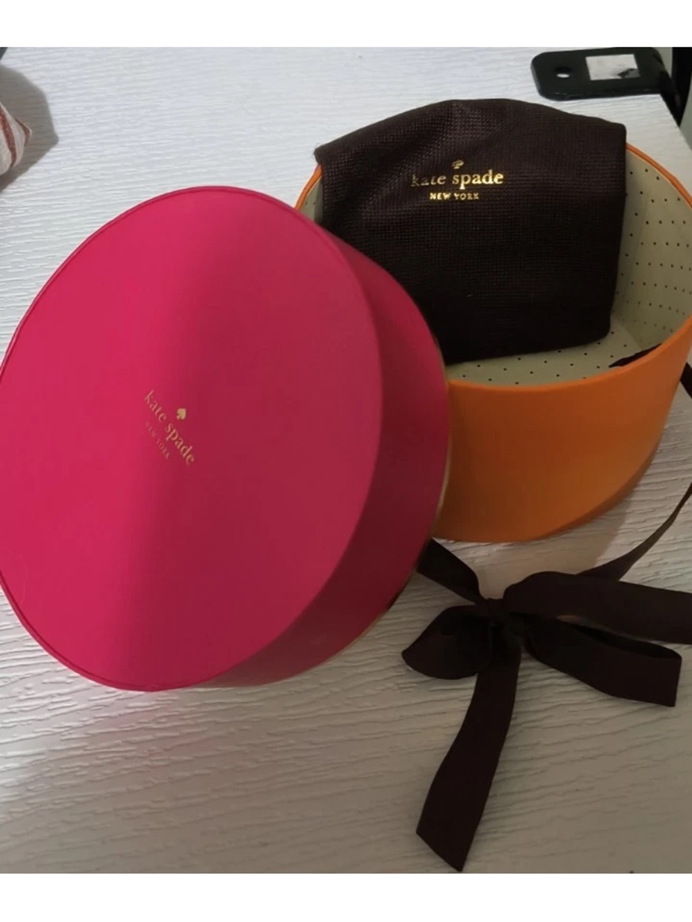 Kate spade large accessory round gift box